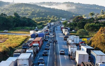 Aumentos dos combustíveis e insumos impactam o transporte rodoviário de cargas